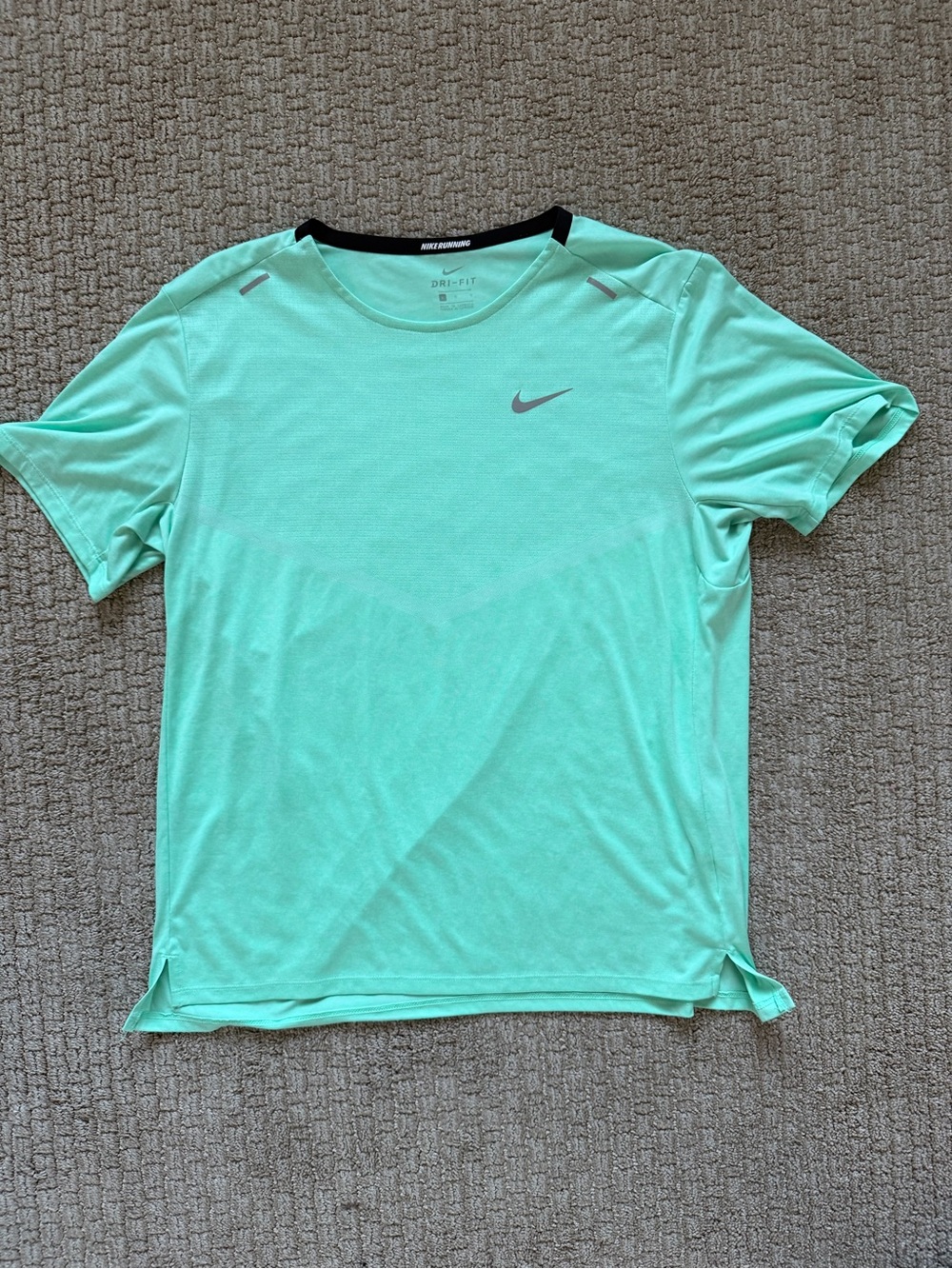 Men’s Nike Mint Green Short Sleeve Dri-FIT Running Tee